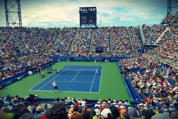 ATP上海大师赛辛纳与阿尔卡拉斯决赛胜负手与比赛走势完整解析
